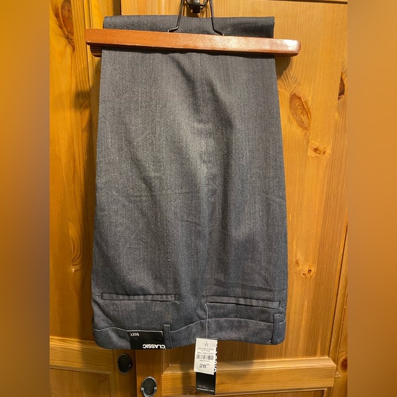 Suzy Shier Classic Style Dress Pants - Picture 4 of 5